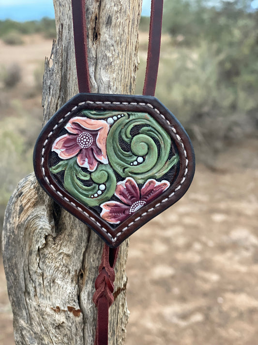 Floral Spin Bolo