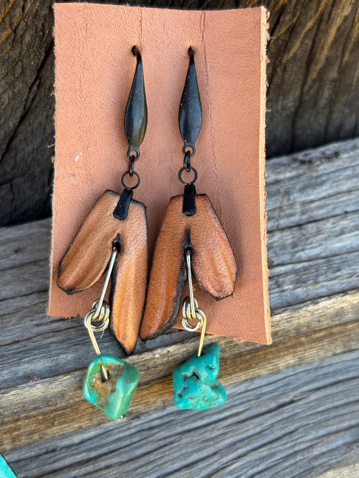Pedal & Stone Earrings